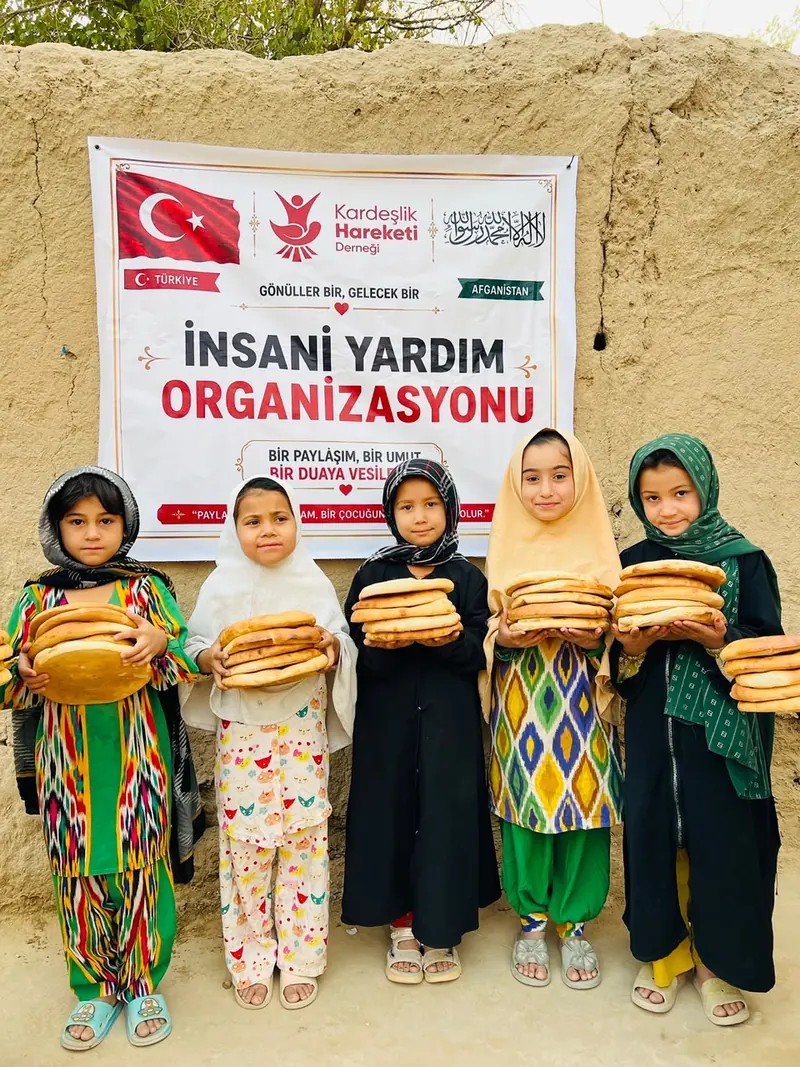 Ekmek dağıtımı, Afganistan